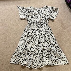 Never worn, medium dress, purchased on The Flaunt Boutique’s website
